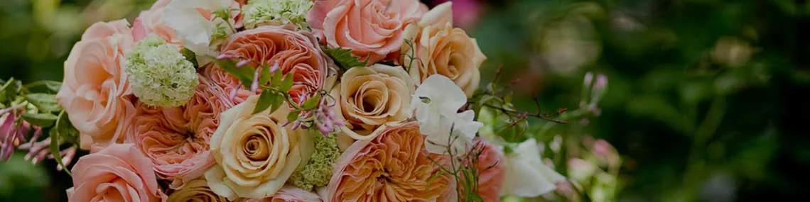 Ανθοδέσμες και μπουκέτα λουλουδιών για δώρα και εκπλήξεις